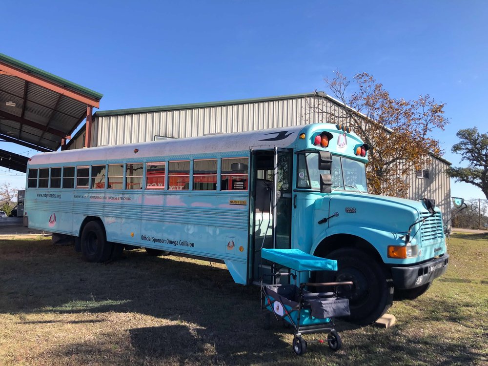 robynsnestbus Blue "ROBYNS BUS" Ministry Vehicle
